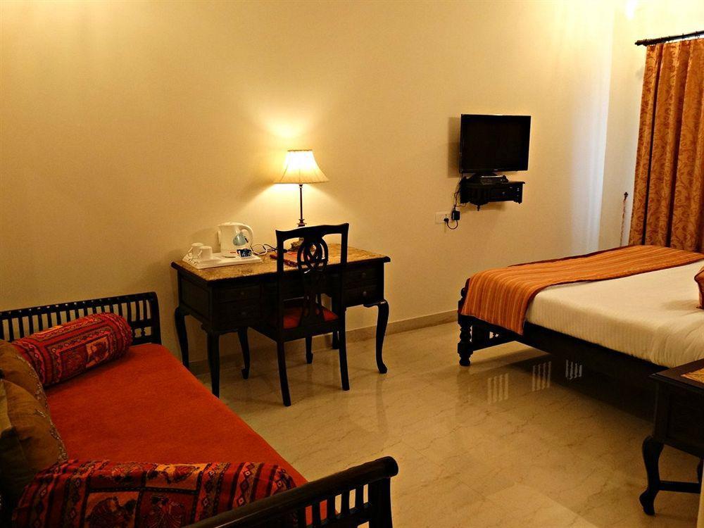 Umaid Residency - A Regal Heritage Home Jaipur Eksteriør bilde