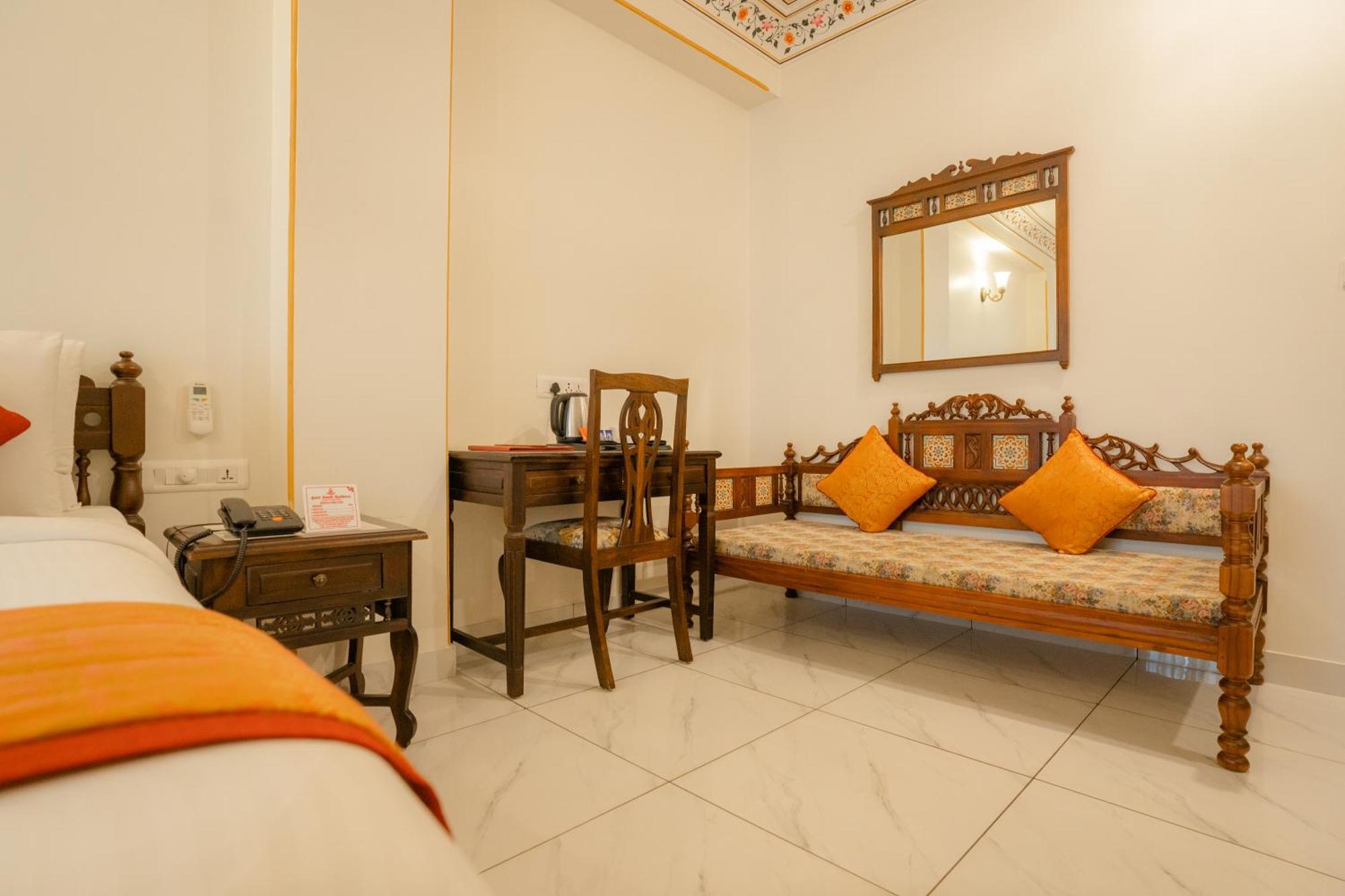 Umaid Residency - A Regal Heritage Home Jaipur Eksteriør bilde